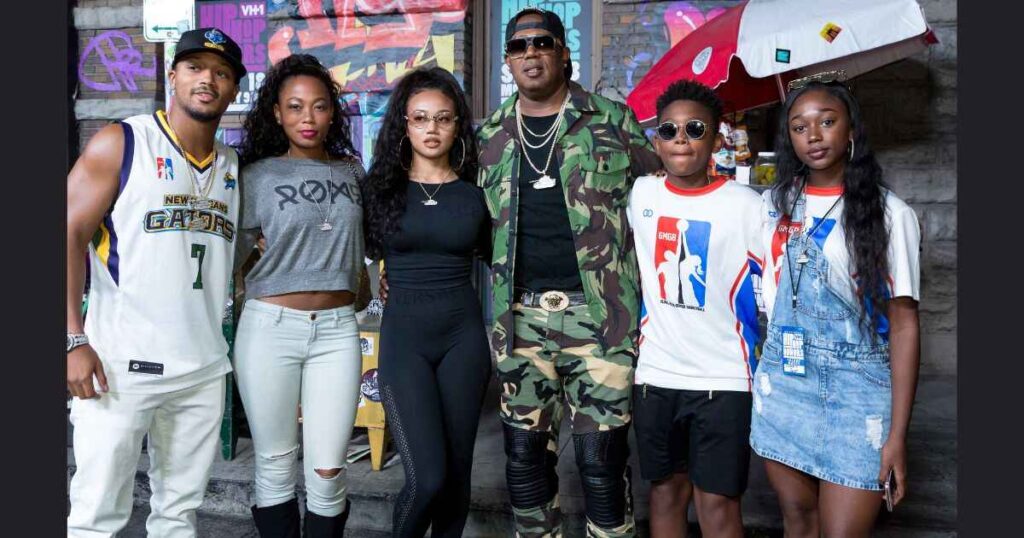 Inty Miller With his father and siblings.